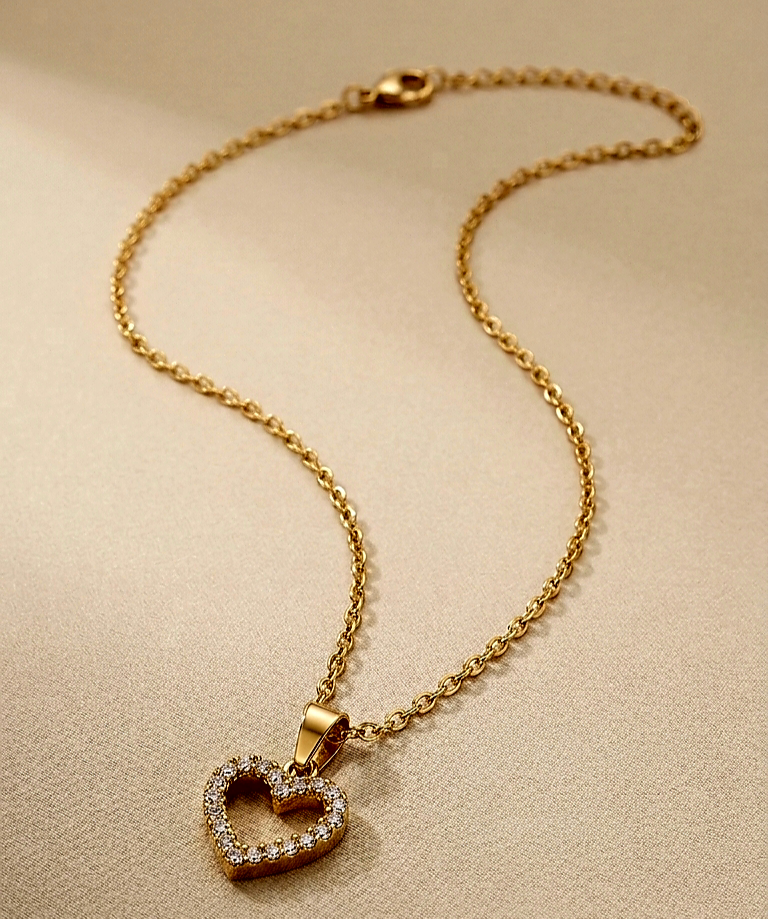 ​Dazzling Heart Pave Pendant Necklace