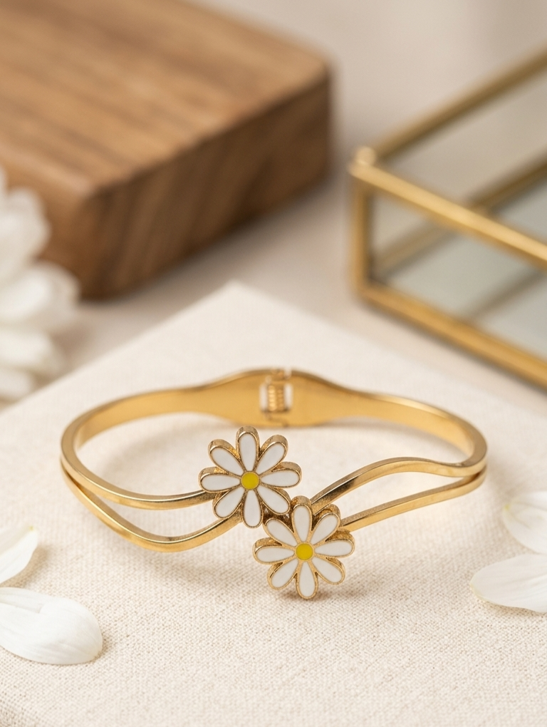 Daisy Delight Bangle 